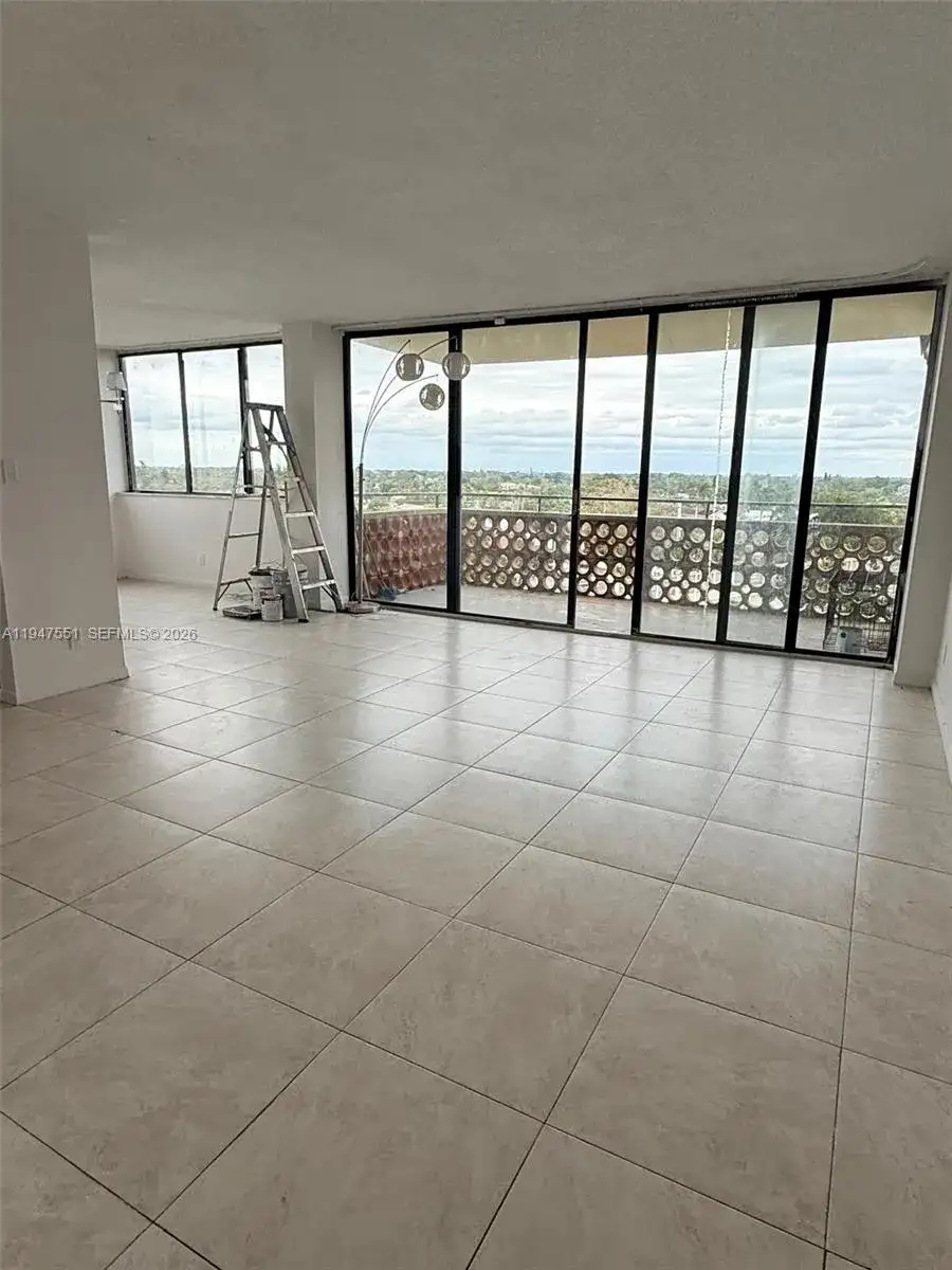 4200 Inverrary Blvd # 3604, Lauderhill FL 33319 photo 4