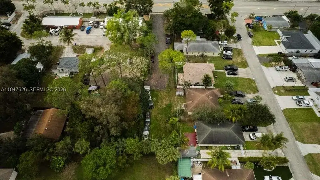 3630 S Haverhill, Green Acres FL 33463 photo 4