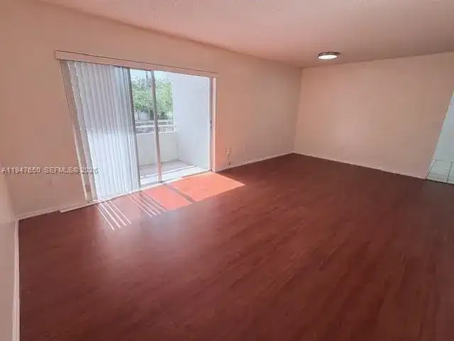 7775 SW 86th St # 206, Miami FL 33143 photo 2