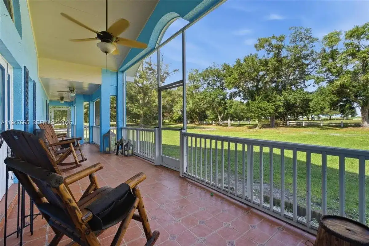 18 NW 144th Dr, Okeechobee FL 34972 photo 5