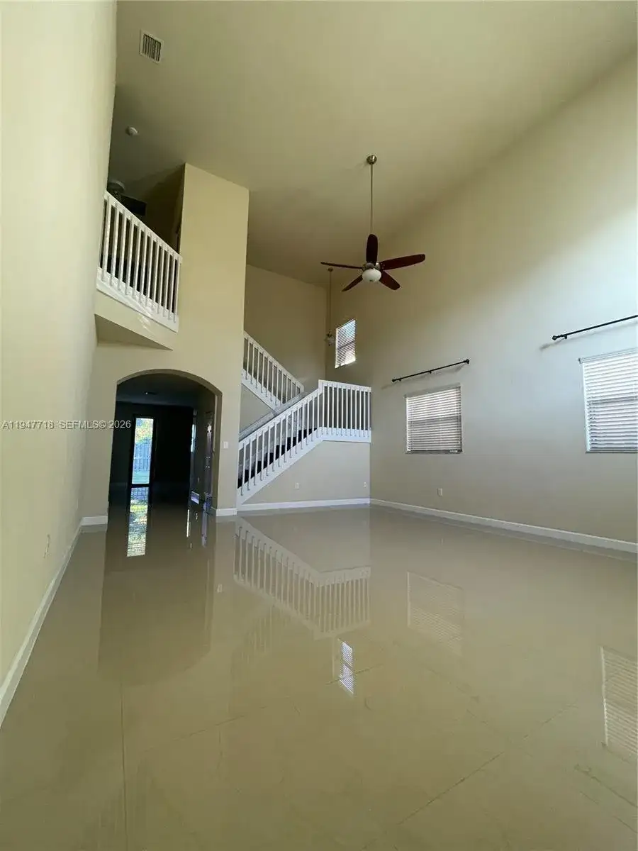 10417 SW 231st Ter, Miami FL 33190 photo 4