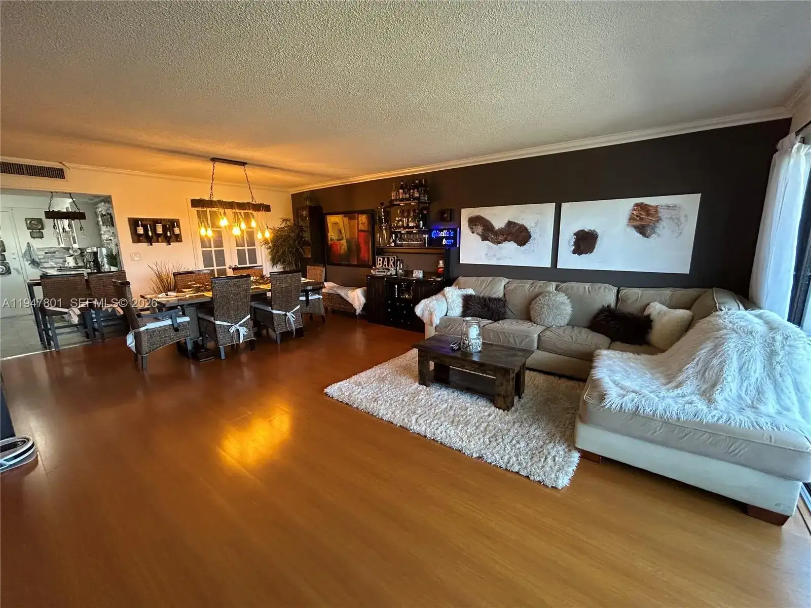 800 NE 195th St # 409, Miami FL 33179 photo 3