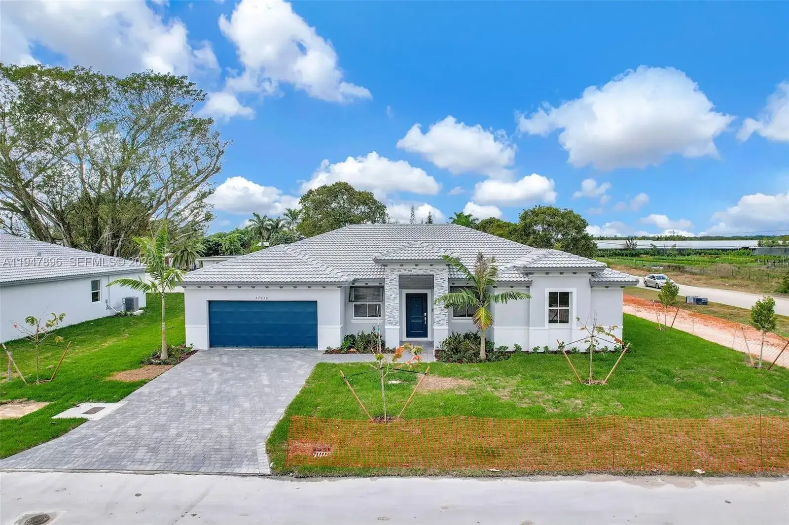 27210 SW 159th Path, Miami FL 33031 photo 3