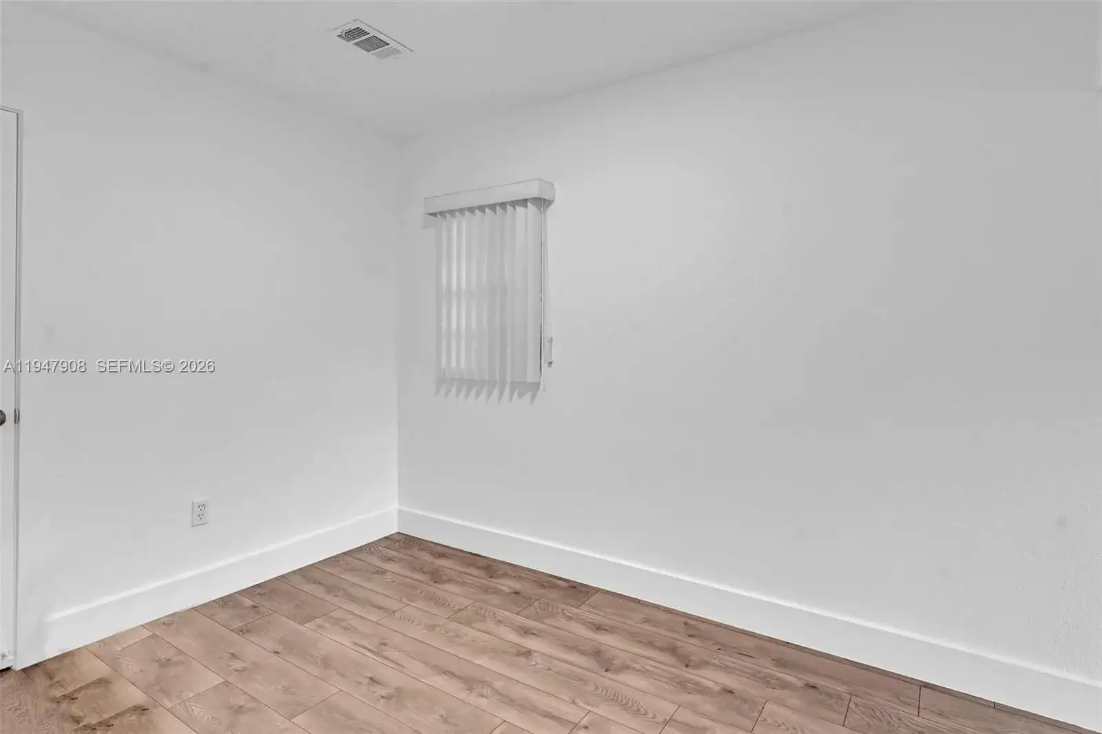 2636 SW 29th Ct, Miami FL 33133 photo 5