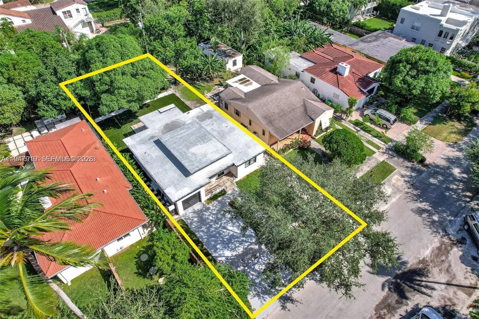 311 NE 90th St, El Portal FL 33138 photo 4