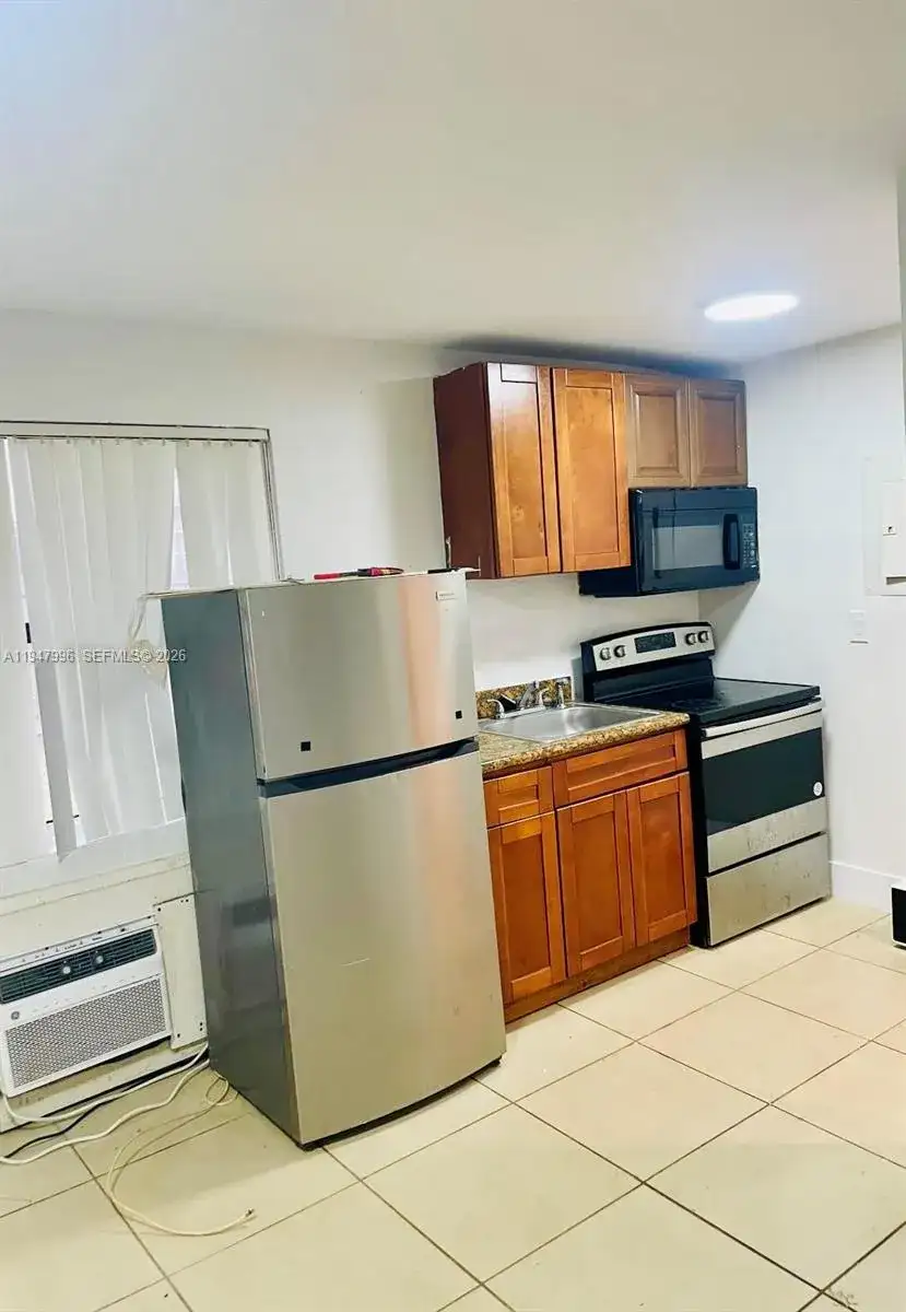 536 SW 6th Ter # 536, Homestead FL 33030 photo 2