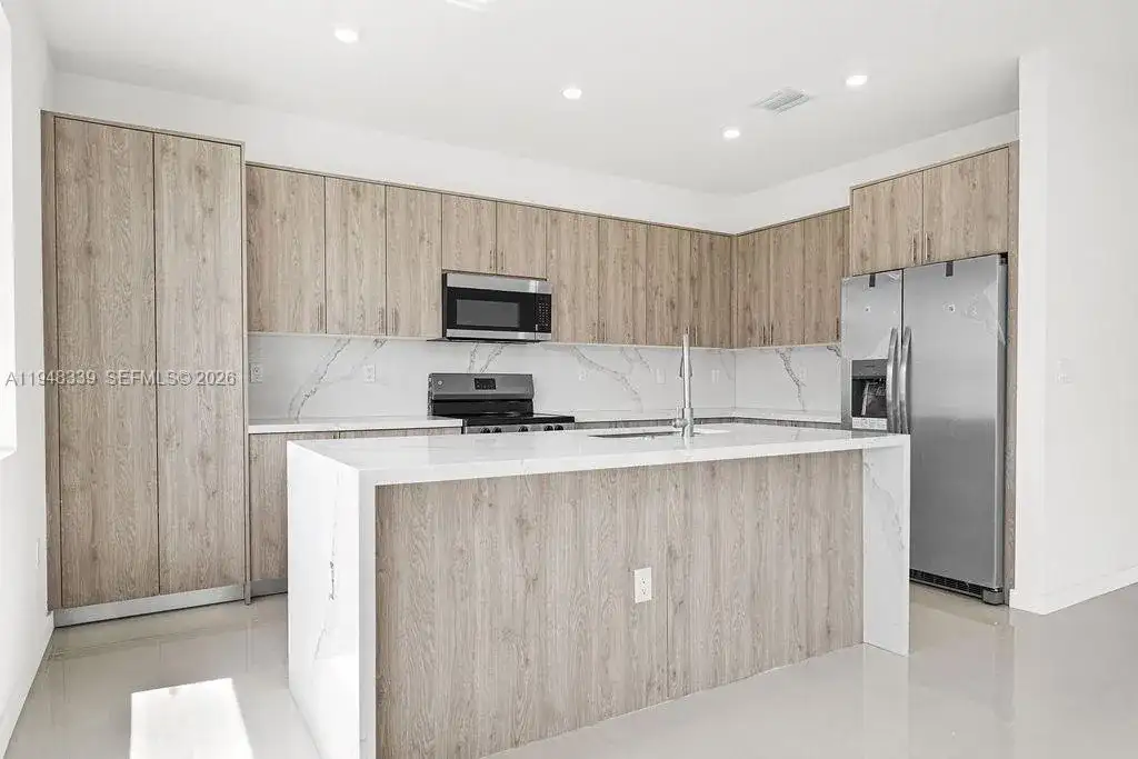 22425 SW 125th Ave # 19A, Miami FL 33170 photo 2