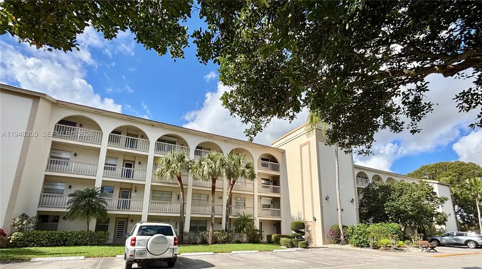 4602 Martinique Way # E3, Coconut Creek FL 33066 photo 3