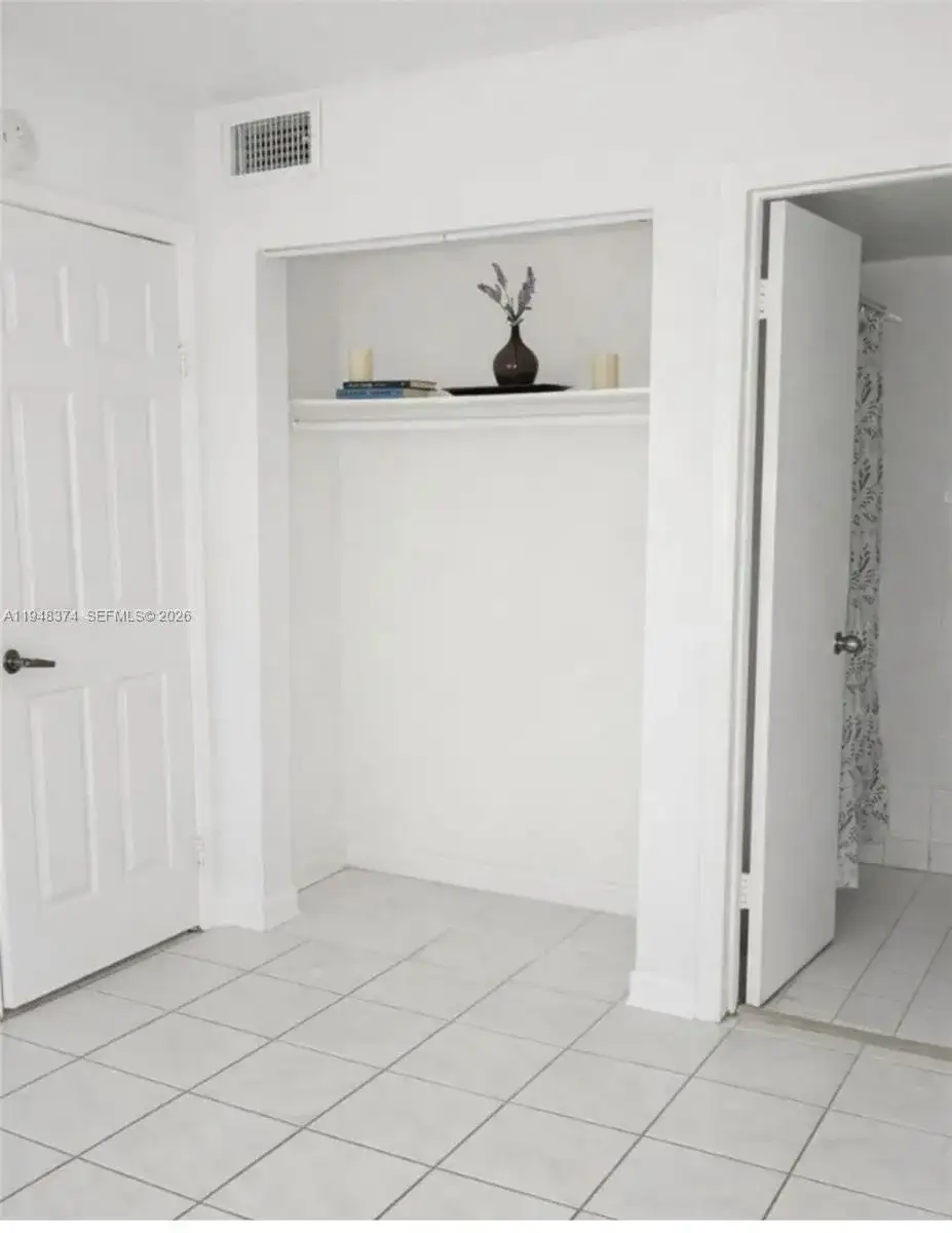 4845 NW 7th St # 5, Miami FL 33126 photo 3