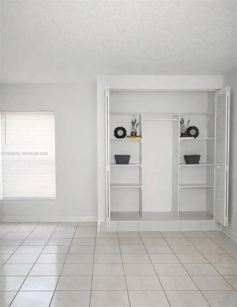 4845 NW 7th St # 5, Miami FL 33126 photo 4
