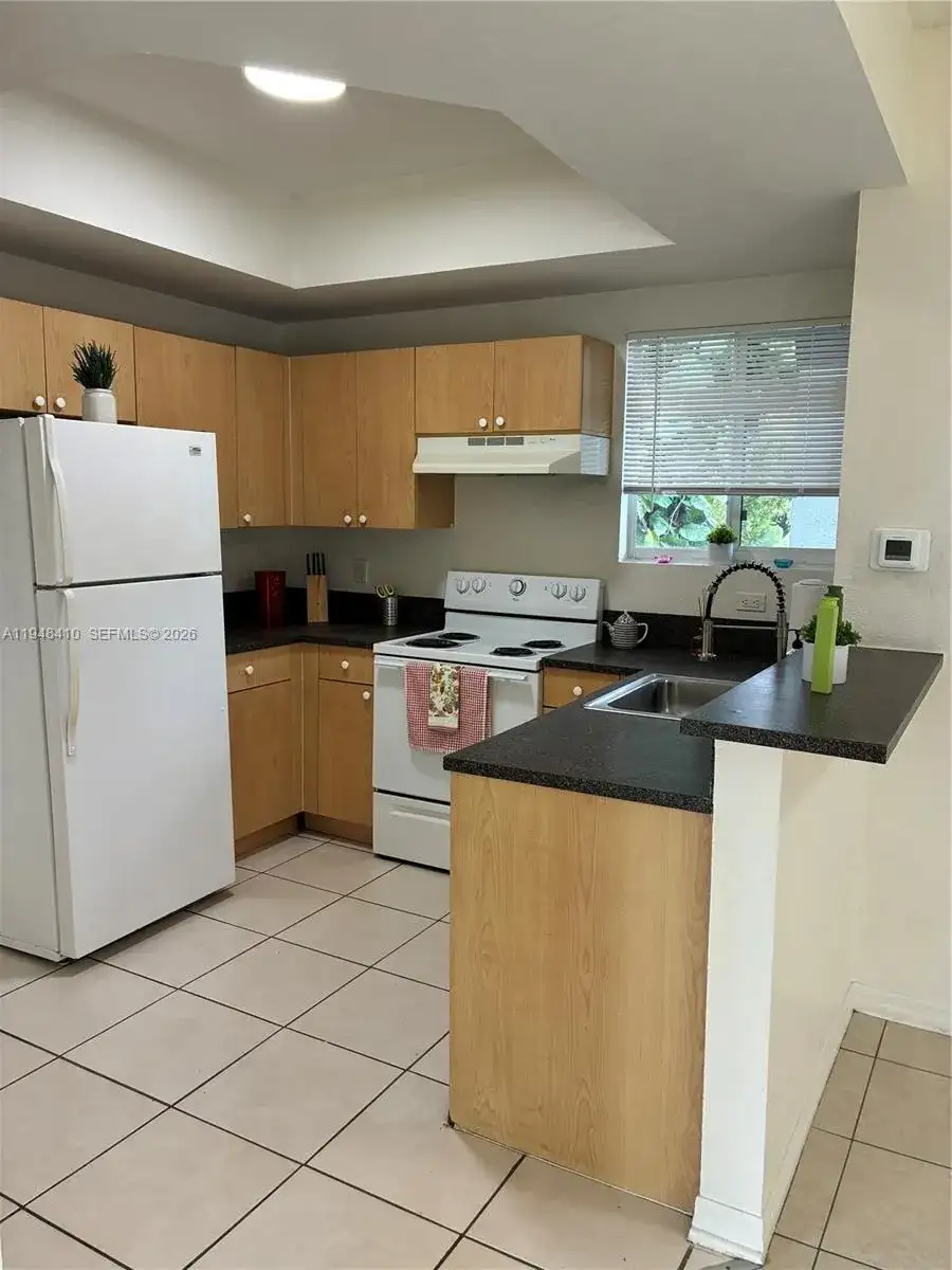 7516 NE 1st Ave # 202, Miami FL 33138 photo 3
