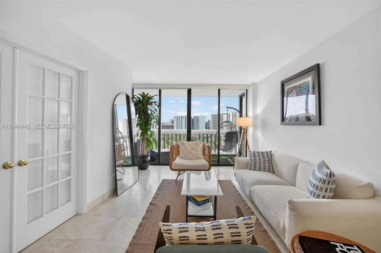 1000 Island Blvd # 2105, Aventura FL 33160 photo 3