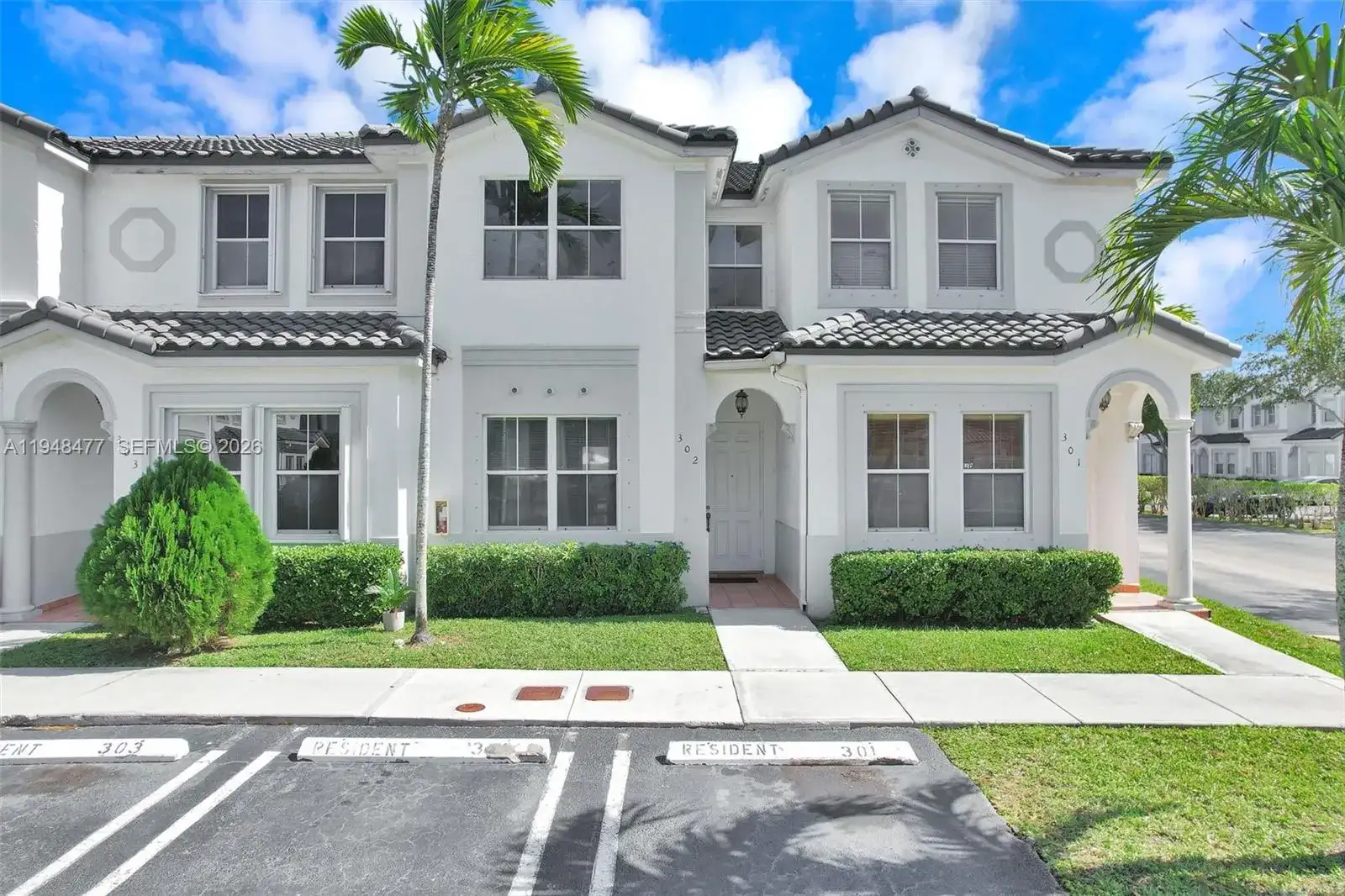 5420 NW 107 AVE # 302, Doral FL 33178 photo 2
