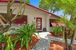 21321 NE 25th Ct, Miami FL 33180 photo 5