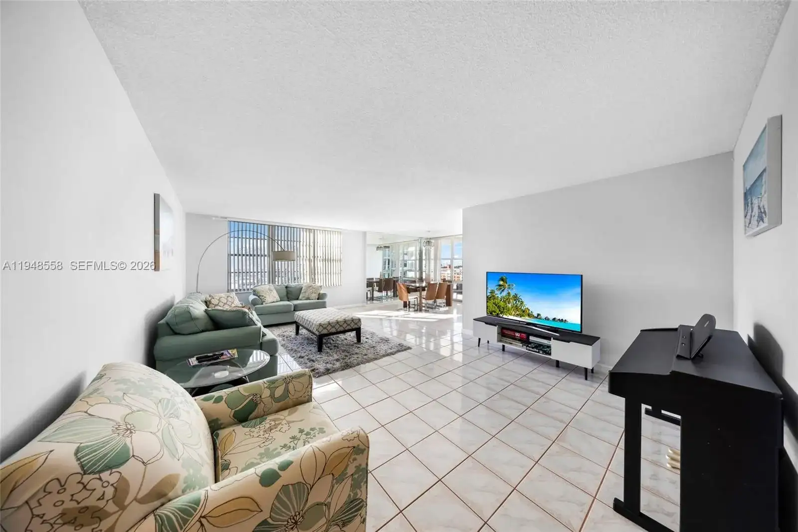 230 174th St # 1218, Sunny Isles Beach FL 33160 photo 4