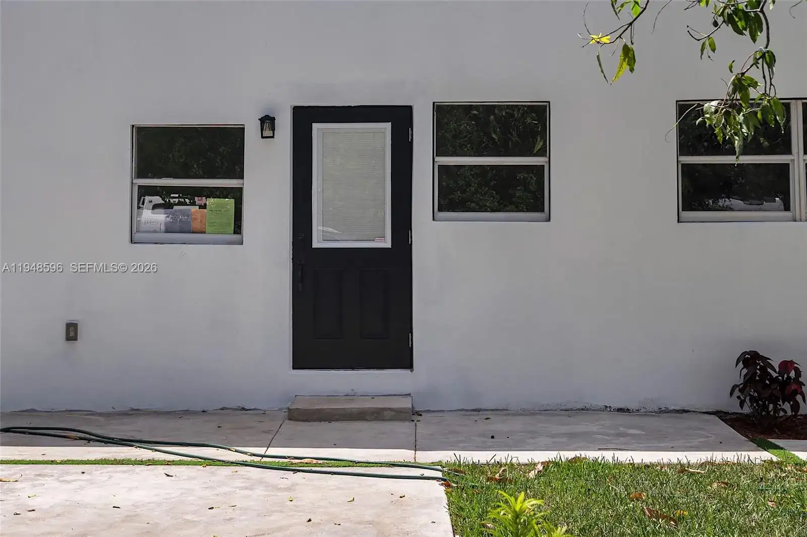1046 Jann Ave, Opa-Locka FL 33054 photo 4