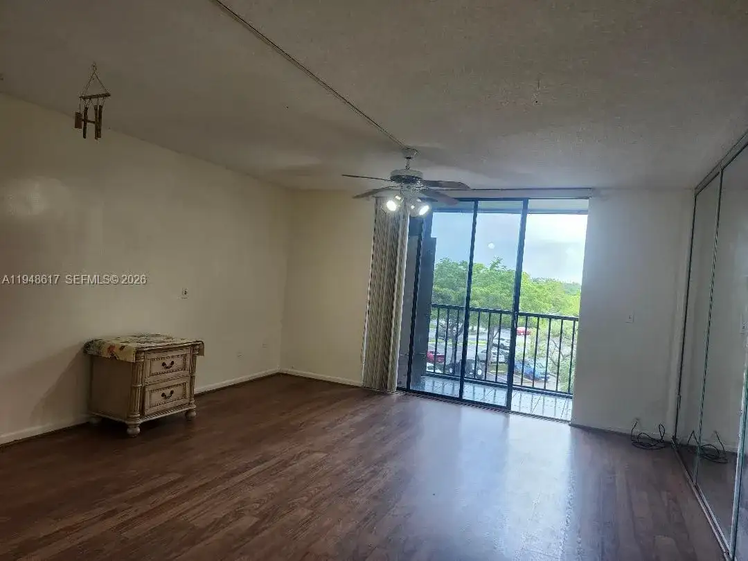 8520 SW 133rd Ave Rd # 415, Miami FL 33183 photo 4