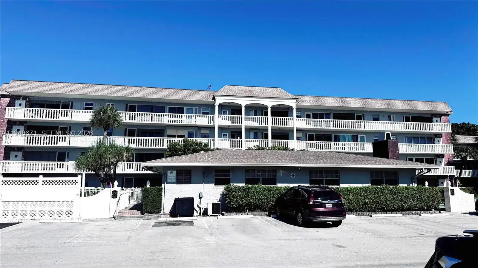 1965 SE 5th Ct # 203, Pompano Beach FL 33060 photo 2