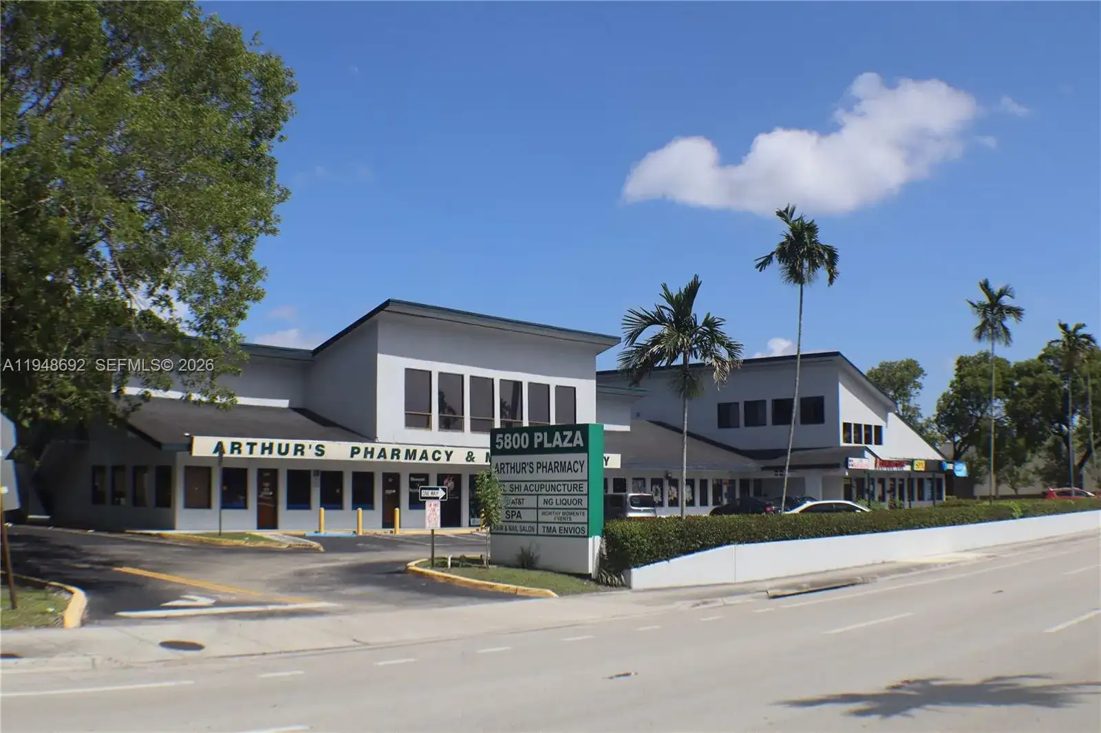 5800 N University Dr Unit A, Tamarac FL 33321 photo 2