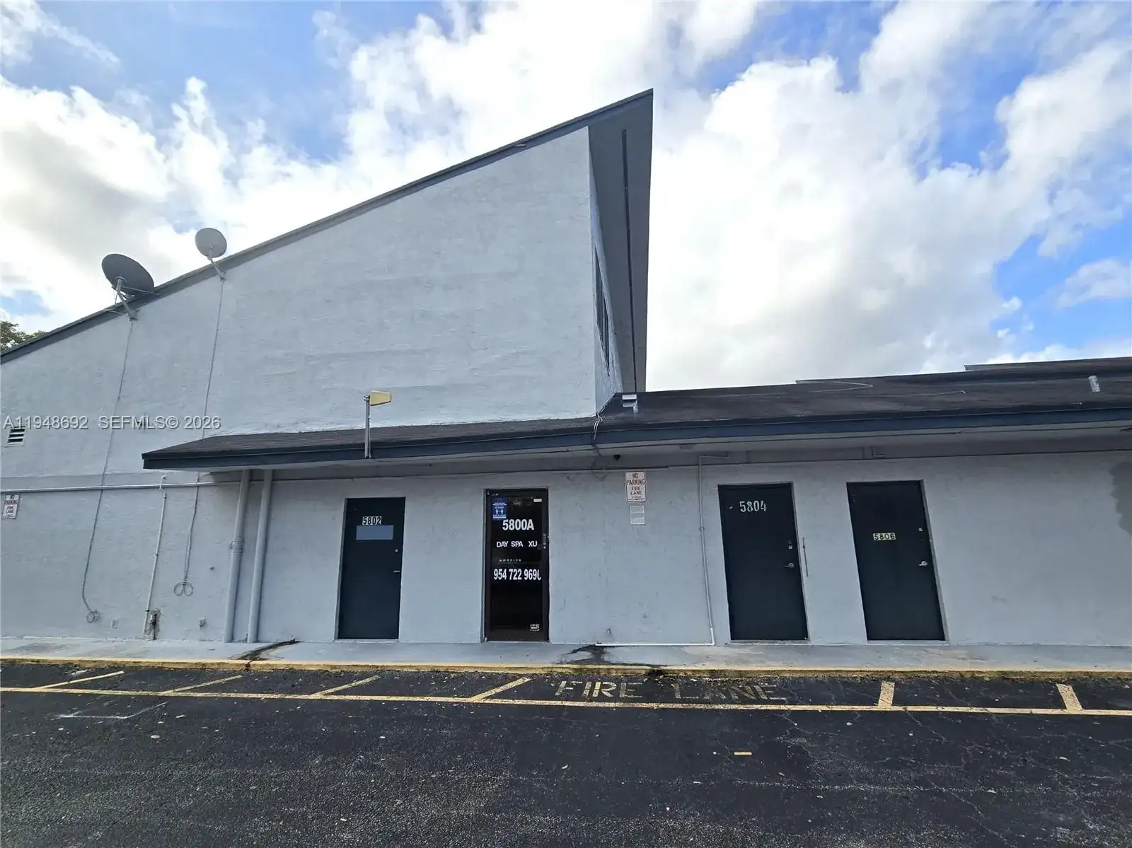 5800 N University Dr Unit A, Tamarac FL 33321 photo 3