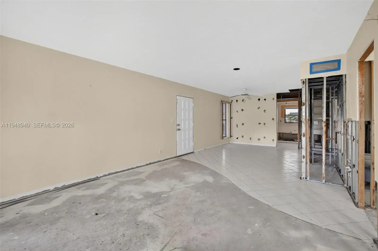 6060 S Falls Cir Dr # 306, Lauderhill FL 33319 photo 2