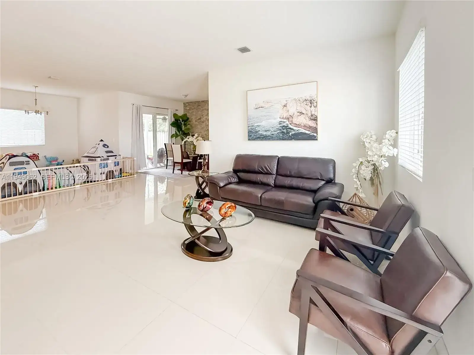 17931 SW 152nd Ave, Miami FL 33187 photo 3