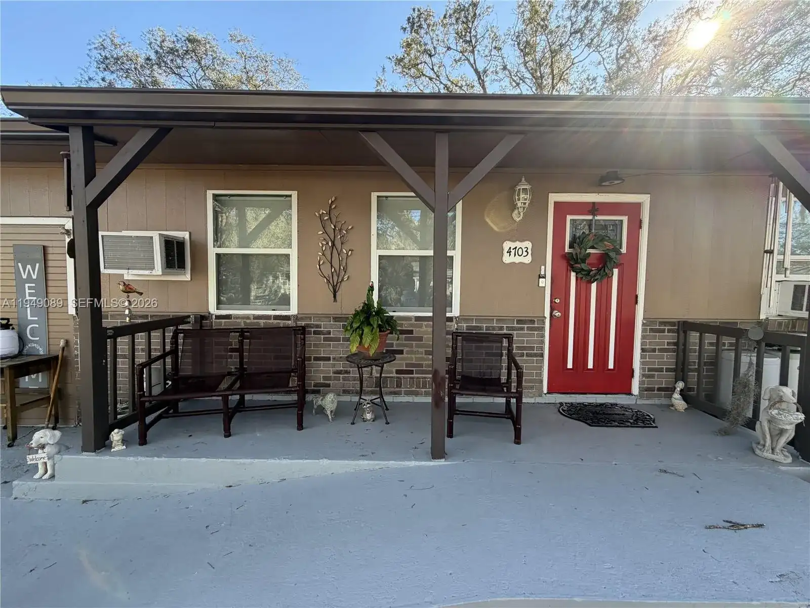 4703 Howard Street, Sebring FL 33870 photo 2