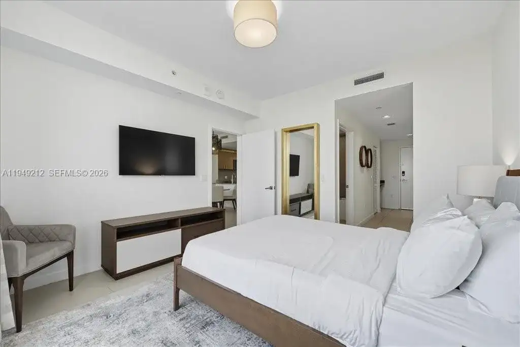 5350 NW 84th Ave # 505, Doral FL 33166 photo 4