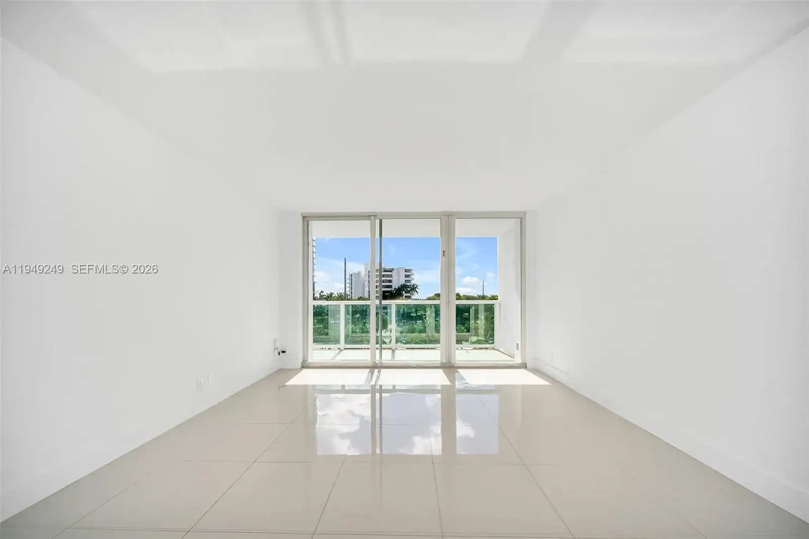 100 Bayview Dr # 408, Sunny Isles Beach FL 33160 photo 5