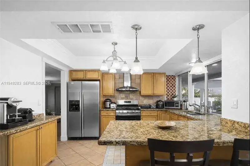 7768 Dilido Blvd, Miramar FL 33023 photo 2