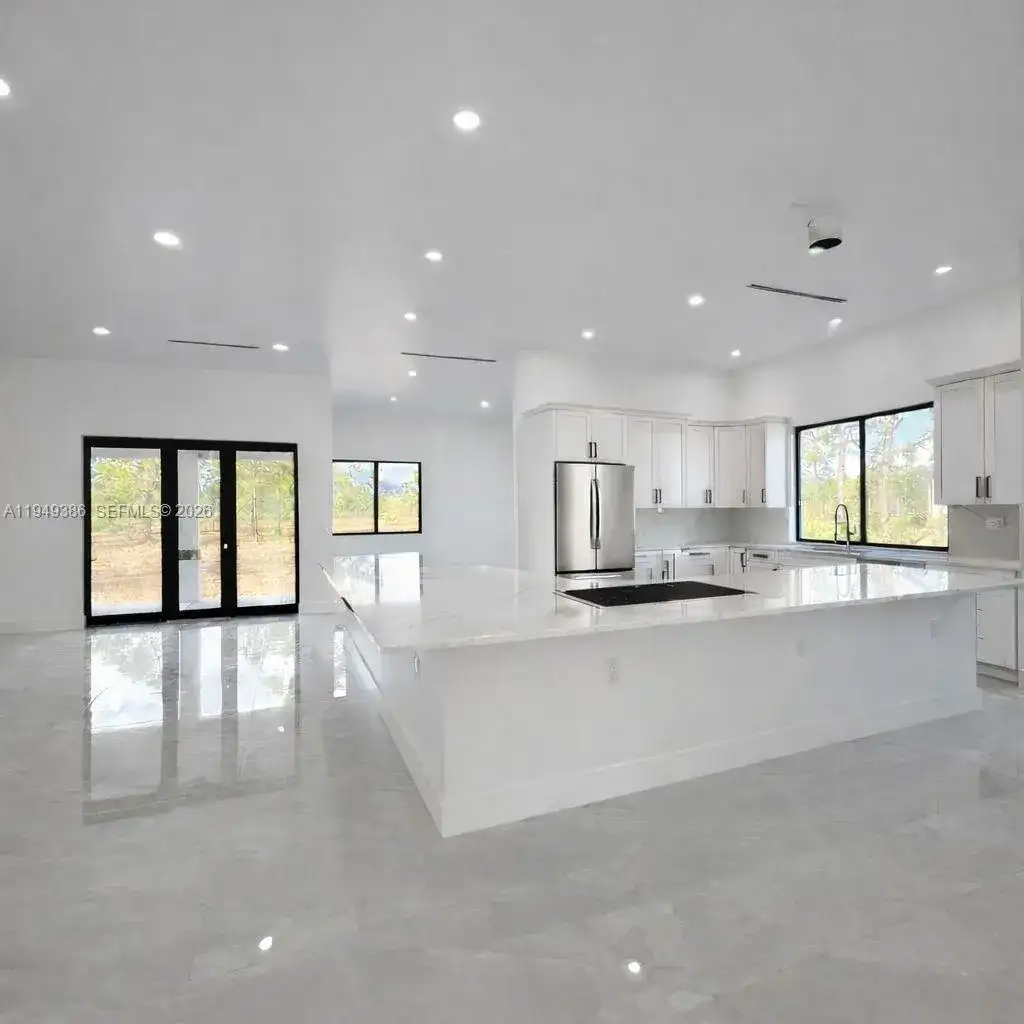 3985 Everglades Blvd N, Naples FL 34120 photo 4