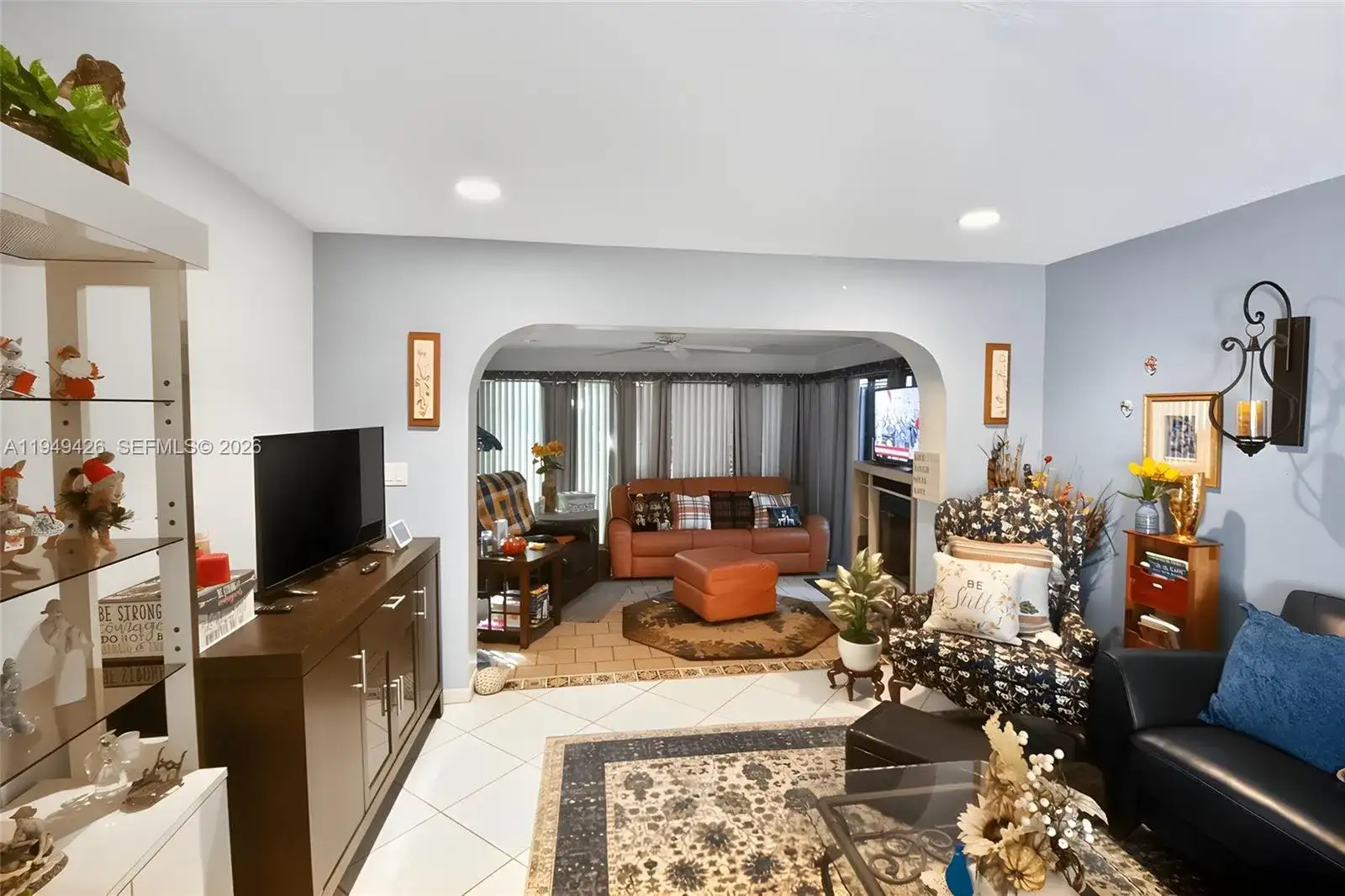 2214 Seagrape Cir, Coconut Creek FL 33066 photo 4