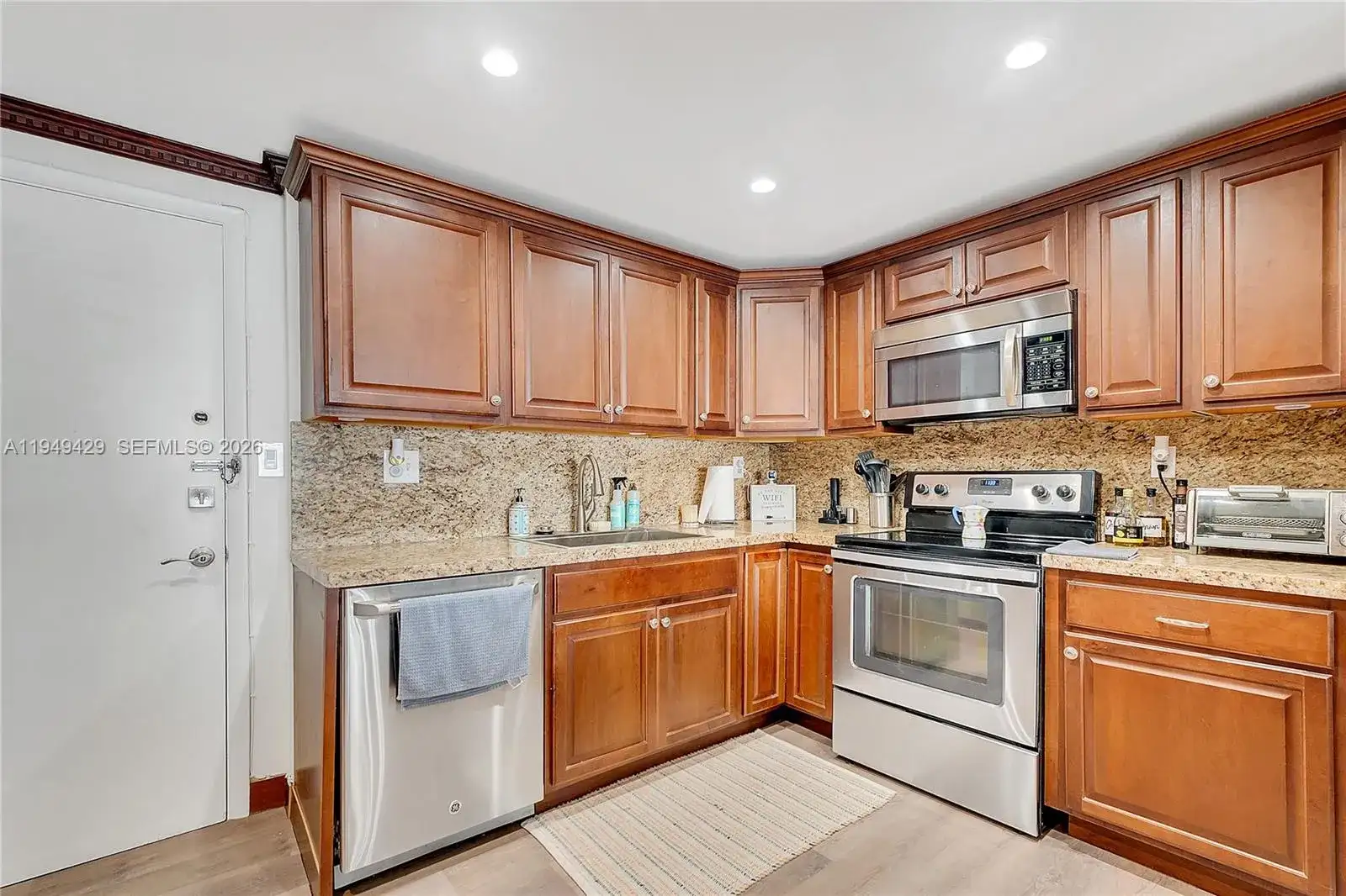 1701 S Ocean Dr # 202, Hollywood FL 33019 photo 5