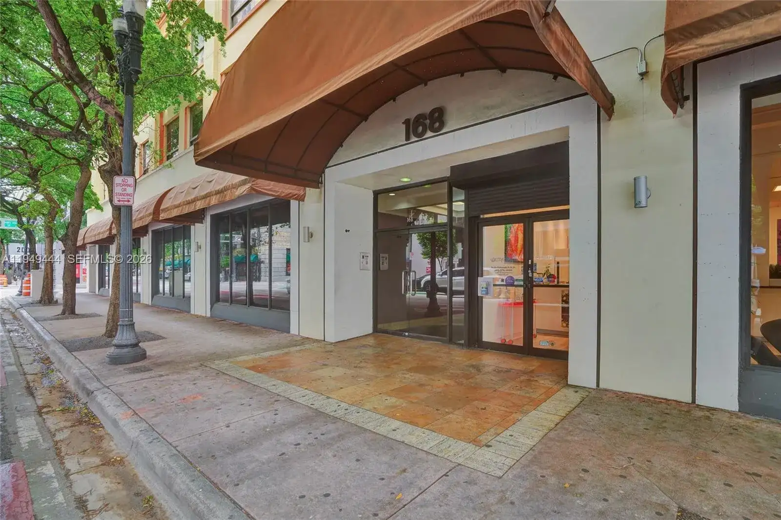168 SE 1st St # 1200, Miami FL 33131 photo 3