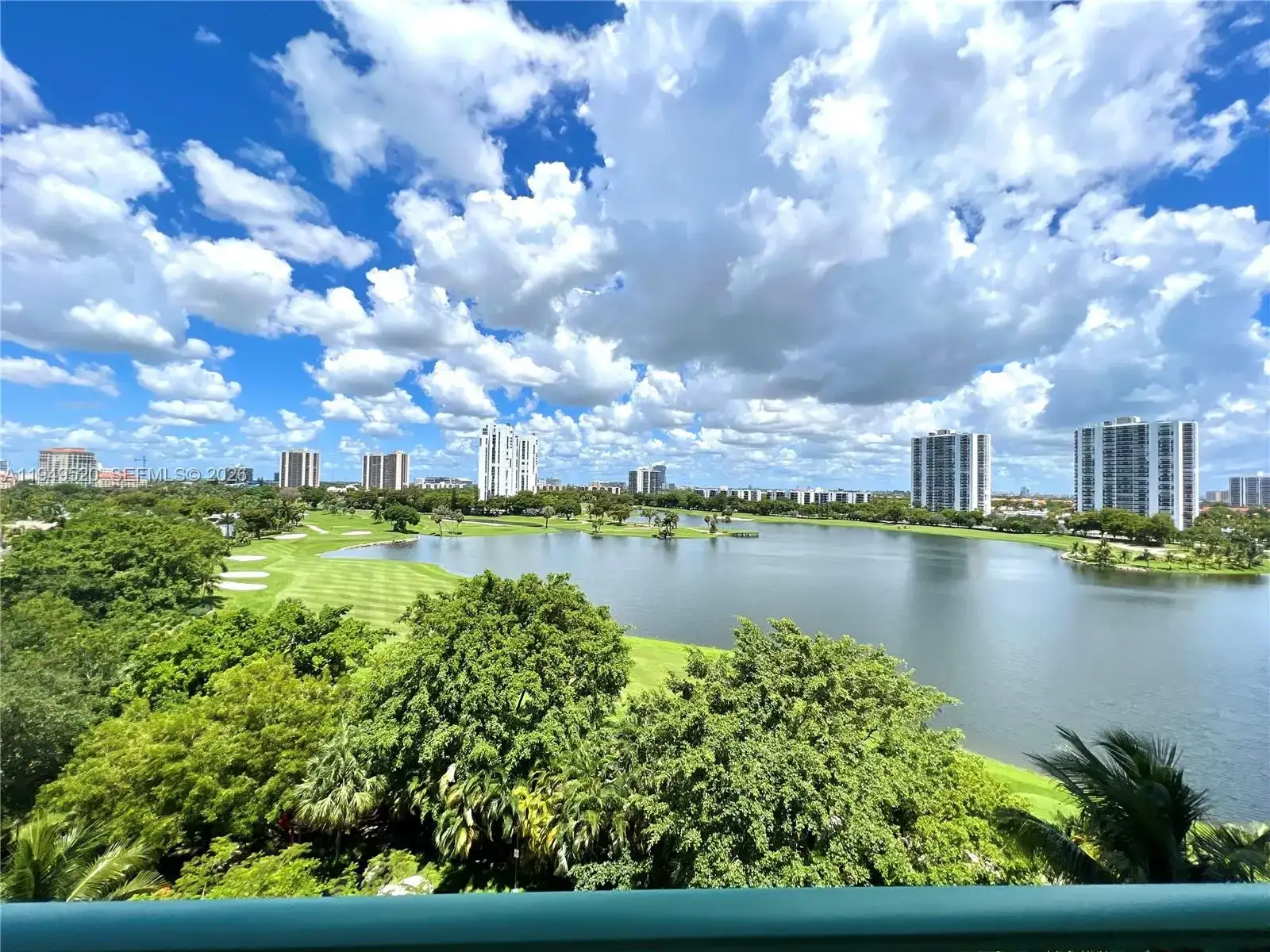 20000 E Country Club Dr # 806, Aventura FL 33180 photo 2