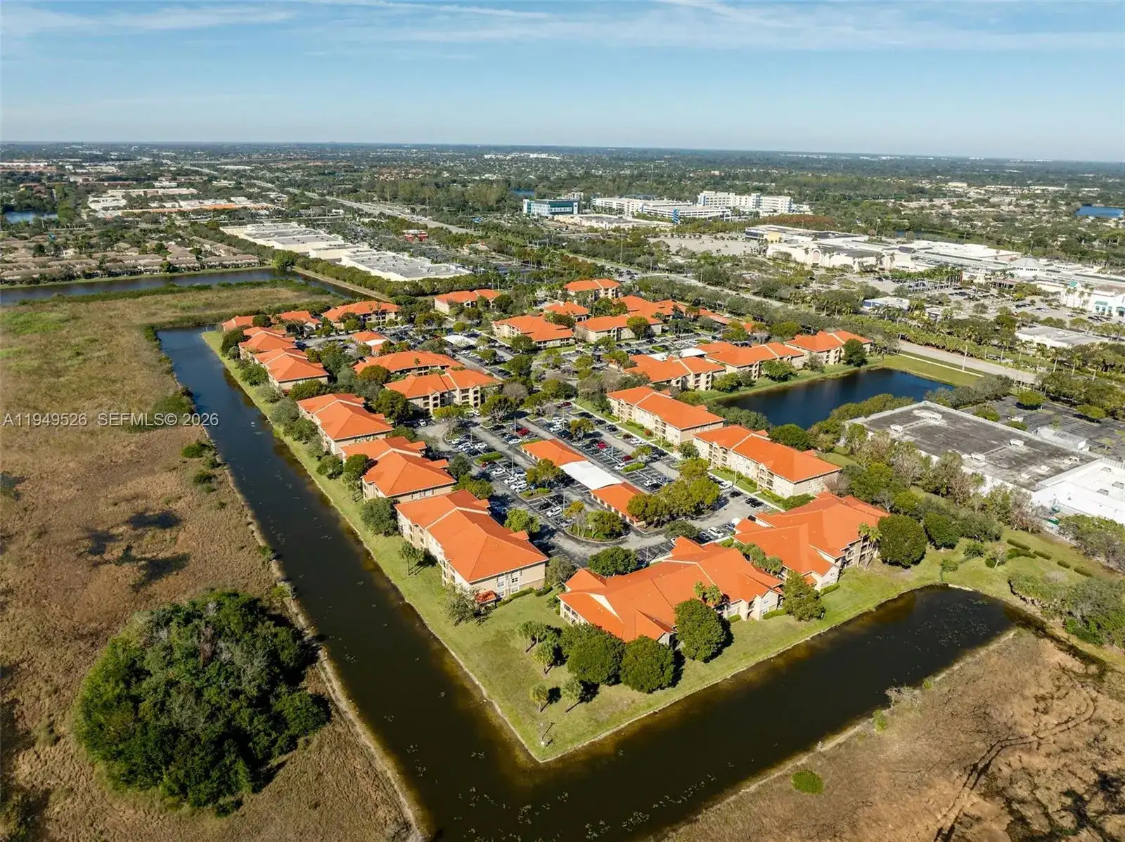 11700 SW 2nd St # 13202, Pembroke Pines FL 33025 photo 2