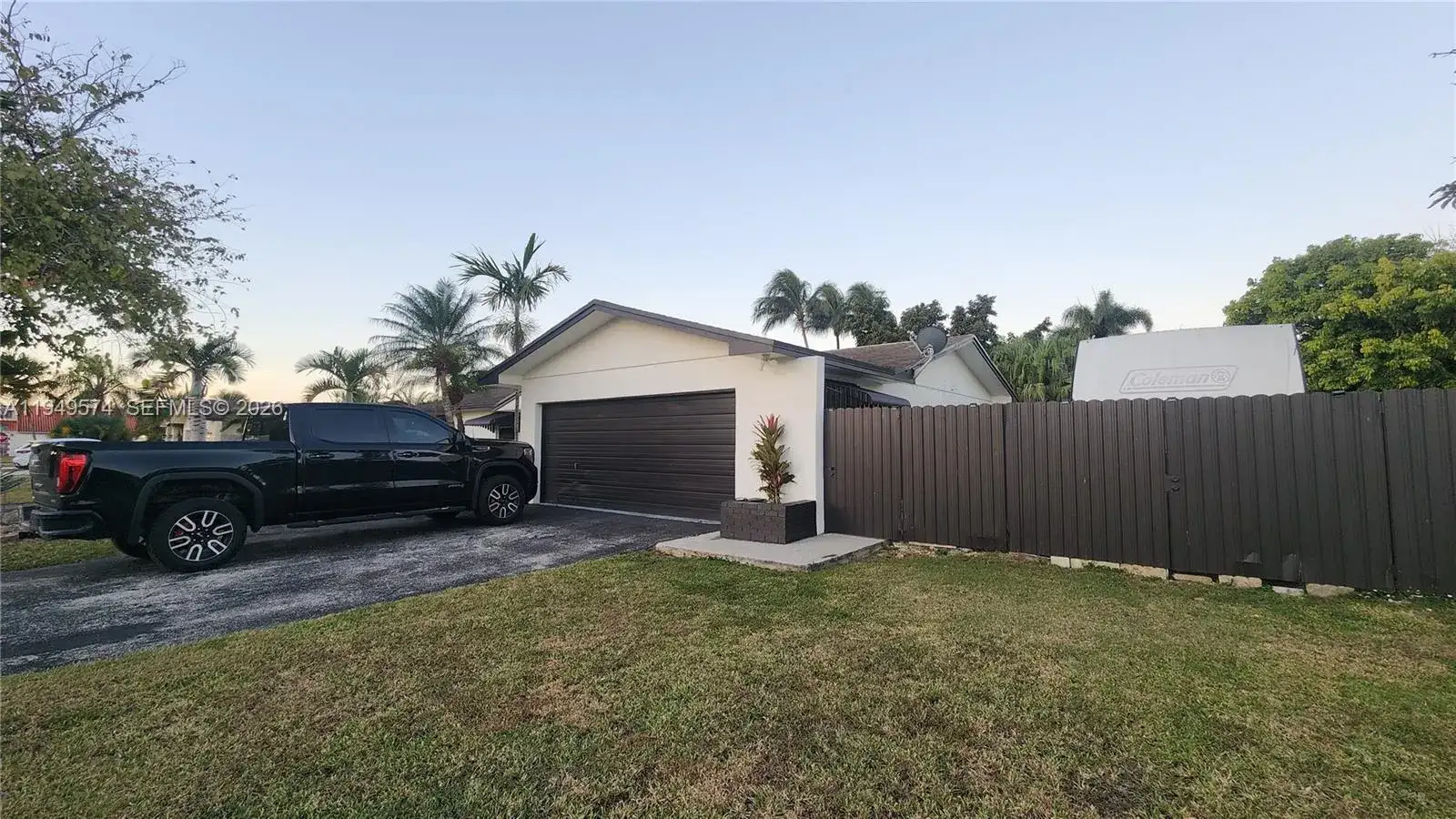 28500 SW 161st Ave, Homestead FL 33033 photo 2