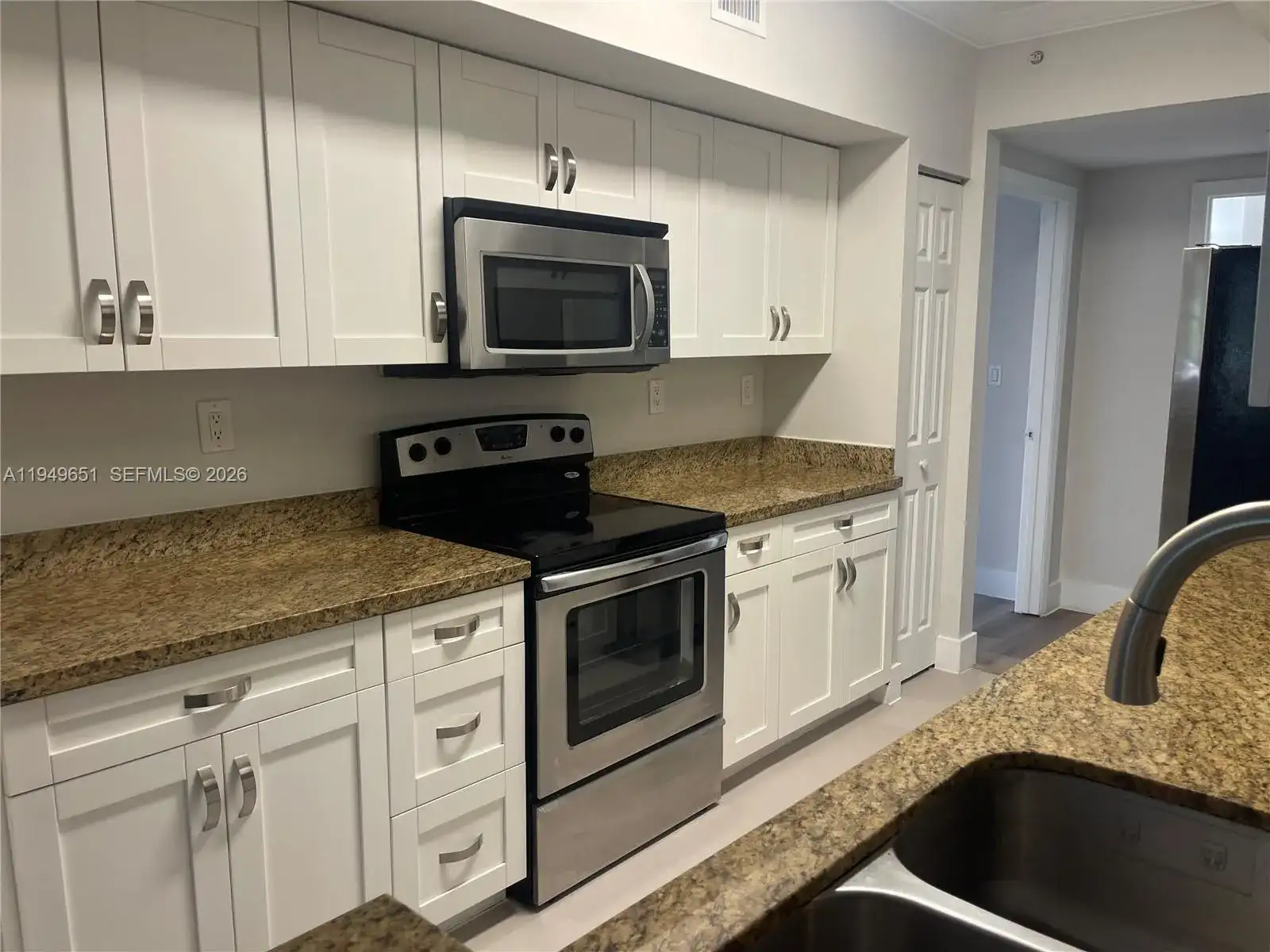 160 SW 117th Ter # 6201, Pembroke Pines FL 33025 photo 4