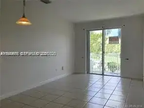 17830 NW 73rd Ave # 22, Hialeah FL 33015 photo 3