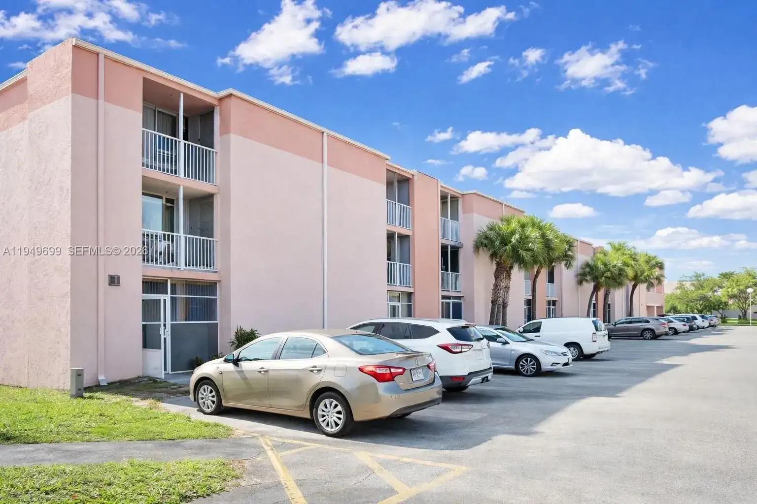 19805 SW 114th Ave # 315, Miami FL 33157 photo 2