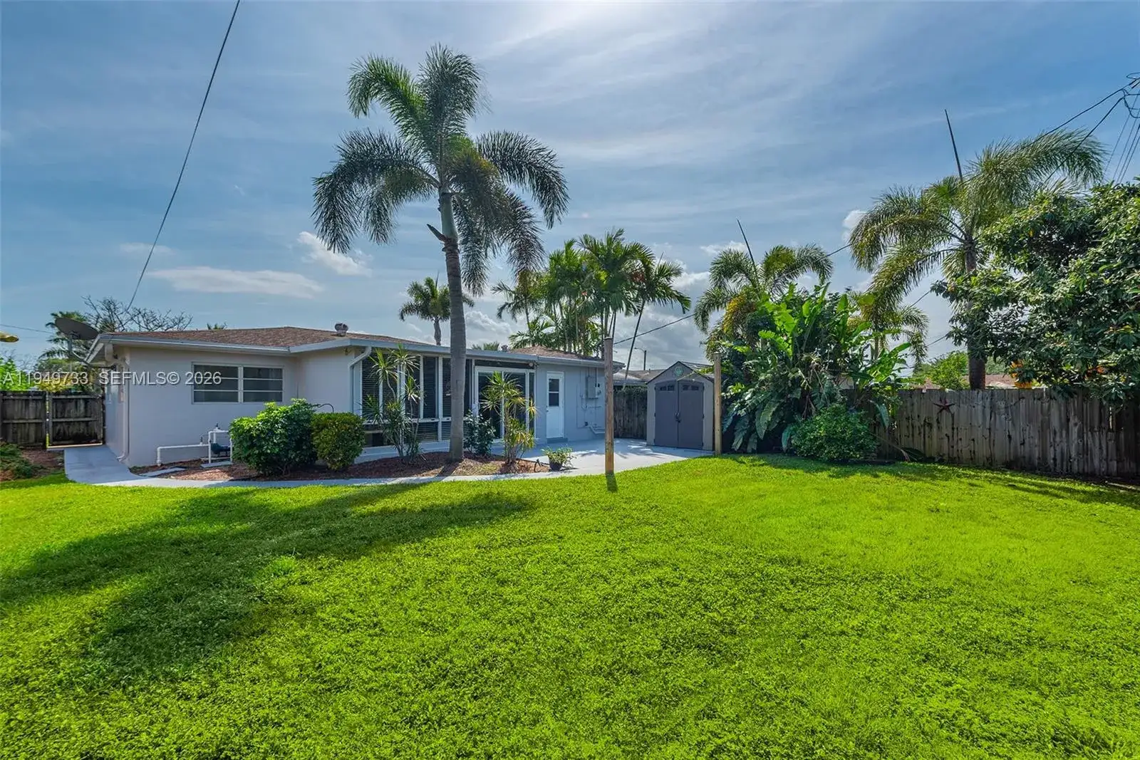 81 NE 47th St, Oakland Park FL 33334 photo 4