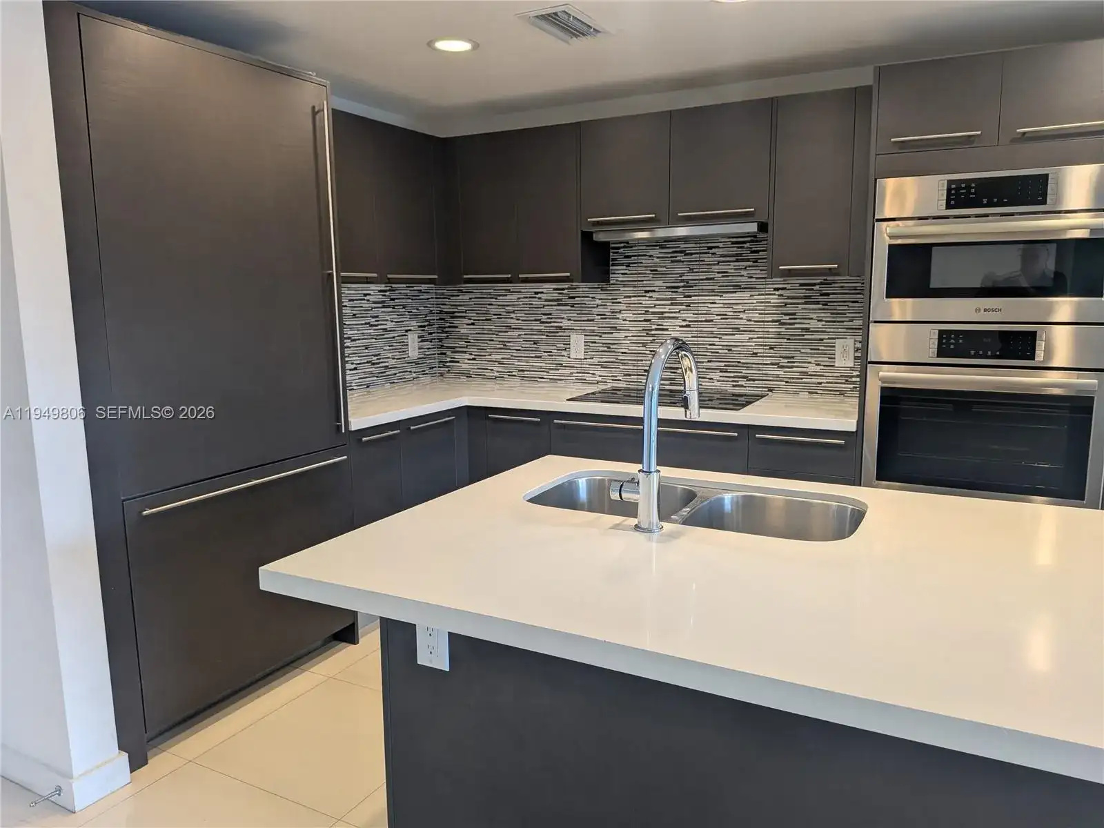 7825 NW 107th Ave # 212, Doral FL 33178 photo 3