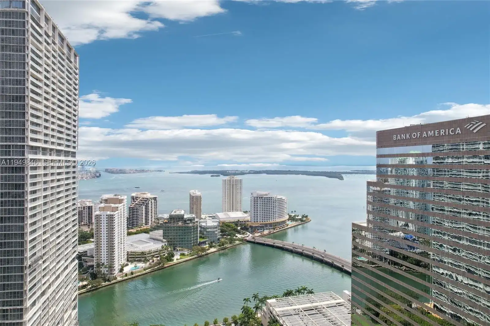 55 SE 6th St # 1608, Miami FL 33131 photo 3