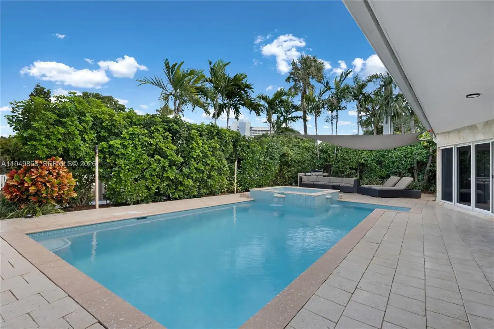 1155 S Biscayne Point Rd, Miami Beach FL 33141 photo 3