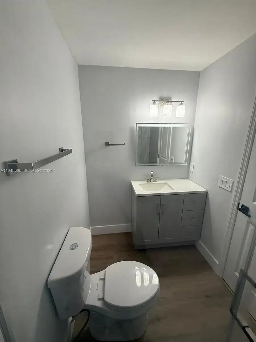 4690 S Fountains Dr S, Lake Worth FL 33467 photo 3