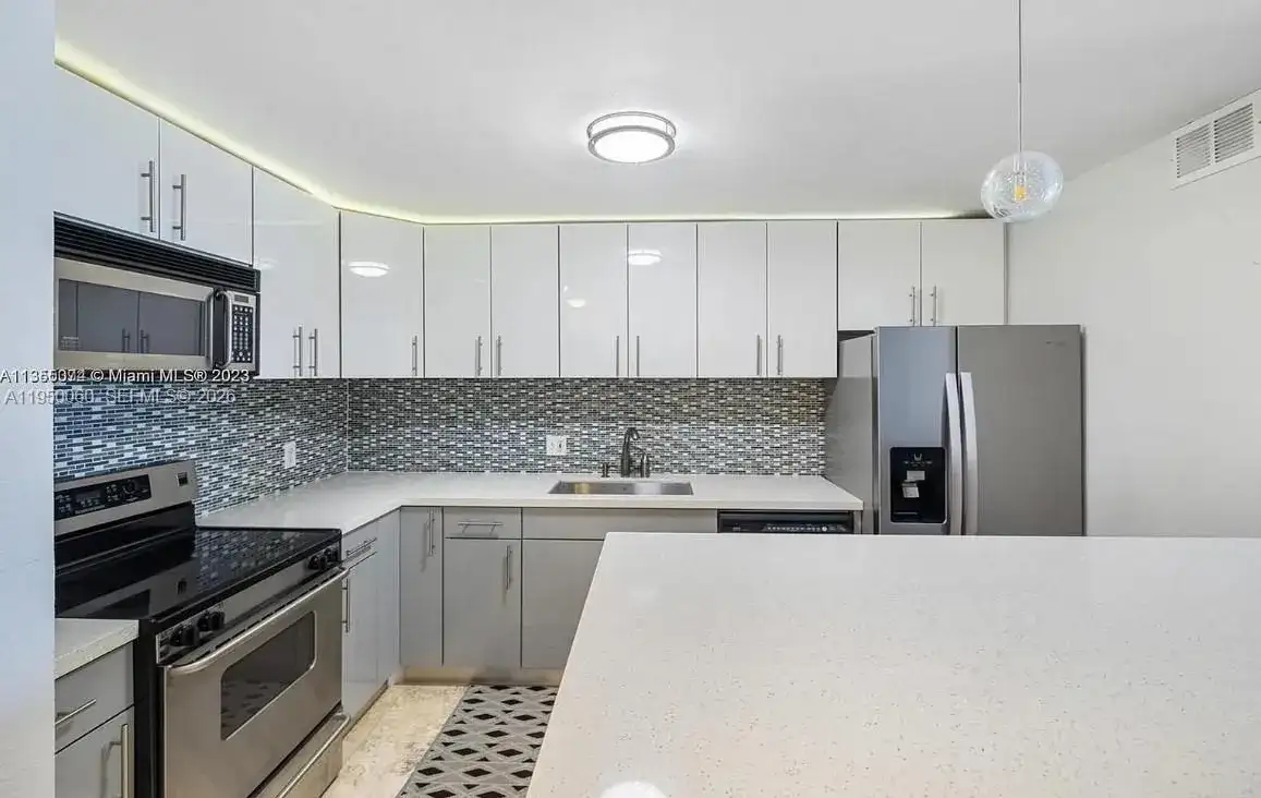 150 SE 25th Rd # 10H, Miami FL 33129 photo 3