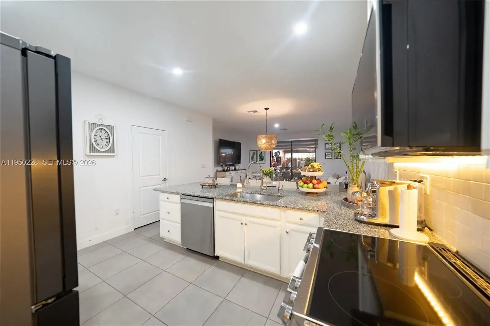 23420 SW 110th Ave, Homestead FL 33032 photo 5