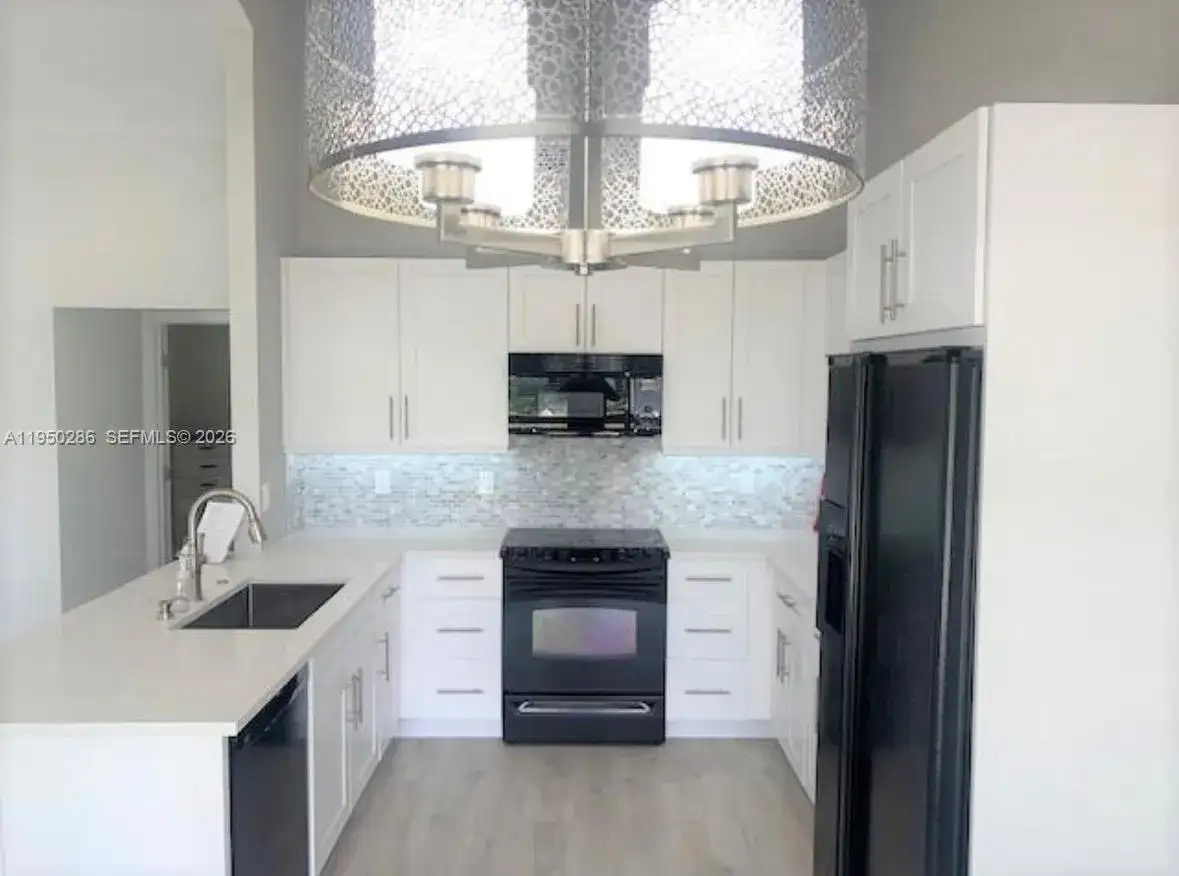 23260 New Coach Way, Boca Raton FL 33433 photo 2