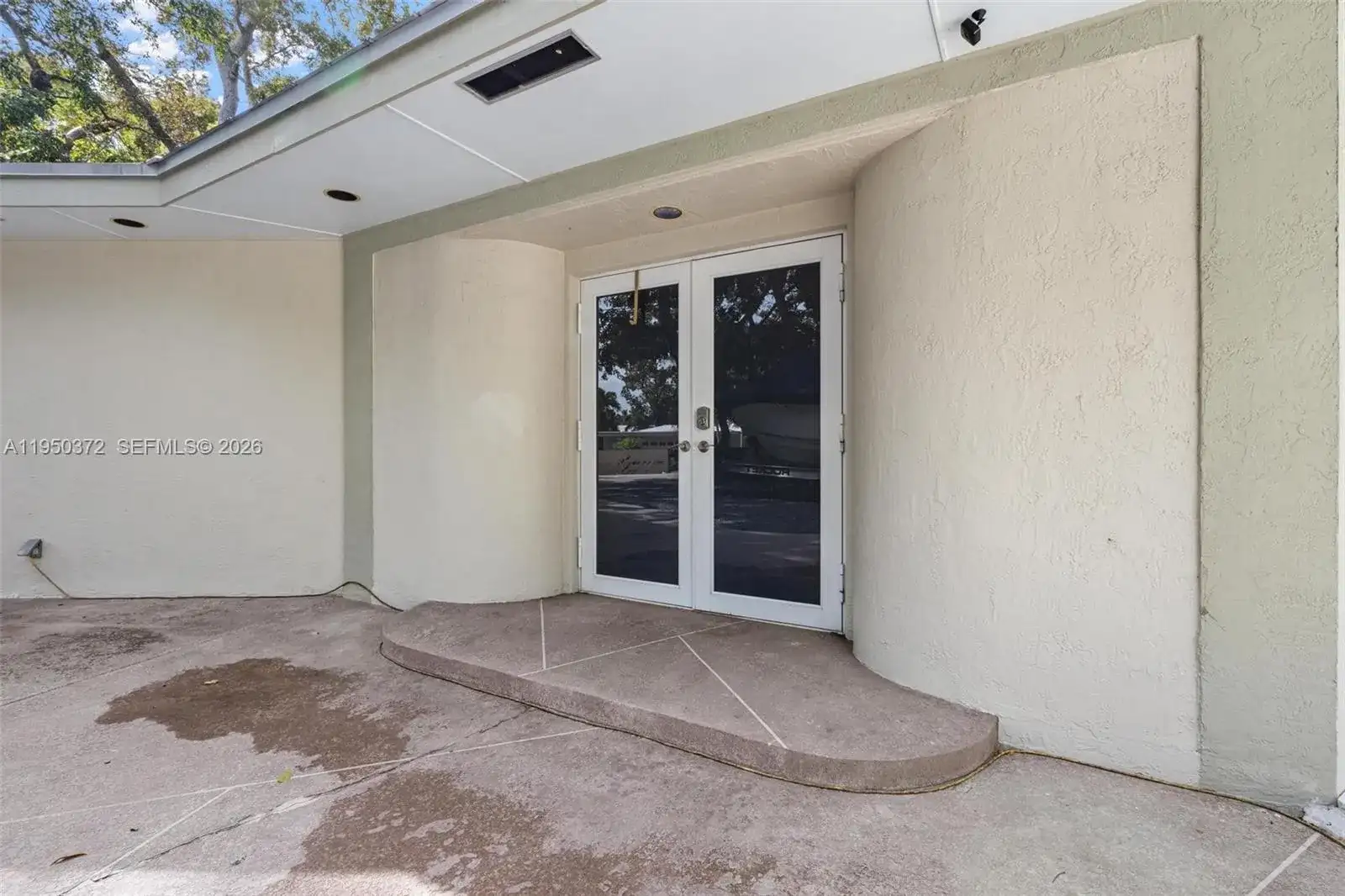 157 Navajo St, Tavernier FL 33070 photo 3