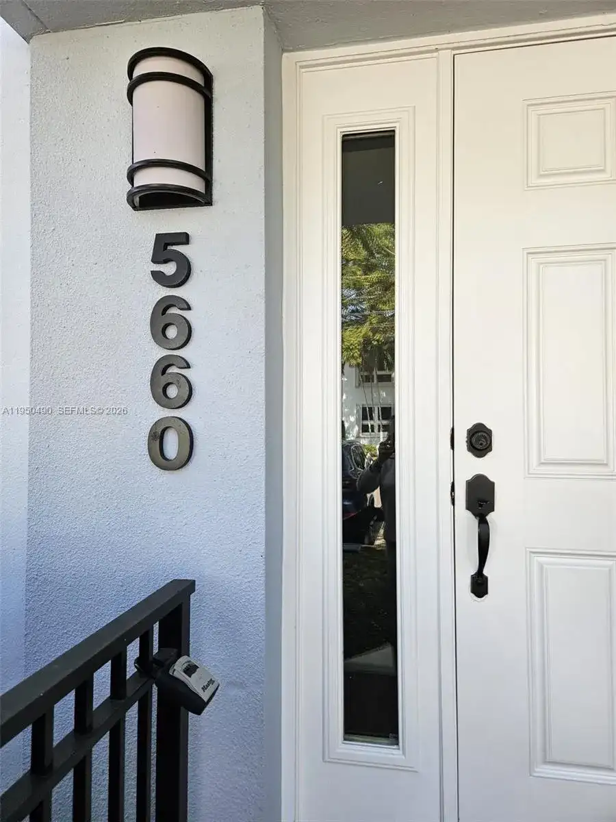 5660 SW 78th St # 6A, Miami FL 33143 photo 5